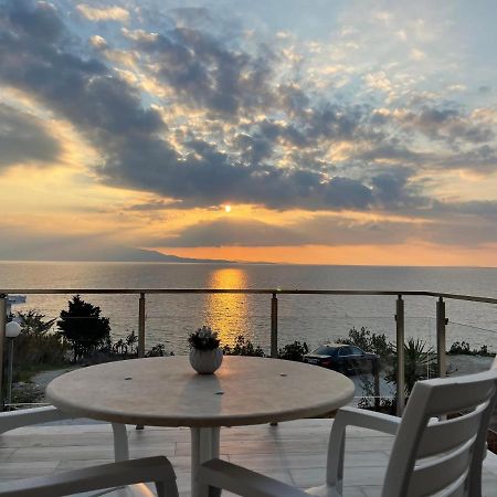 Wave Apartments Saranda Exterior foto