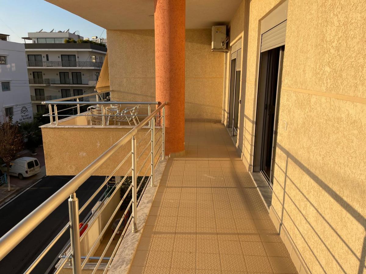 Wave Apartments Saranda Exterior foto